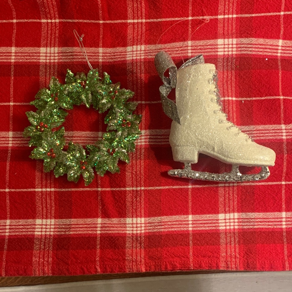Two Large Acrylic Glittery Green Wreath and White Ice Skate Ornament Set
